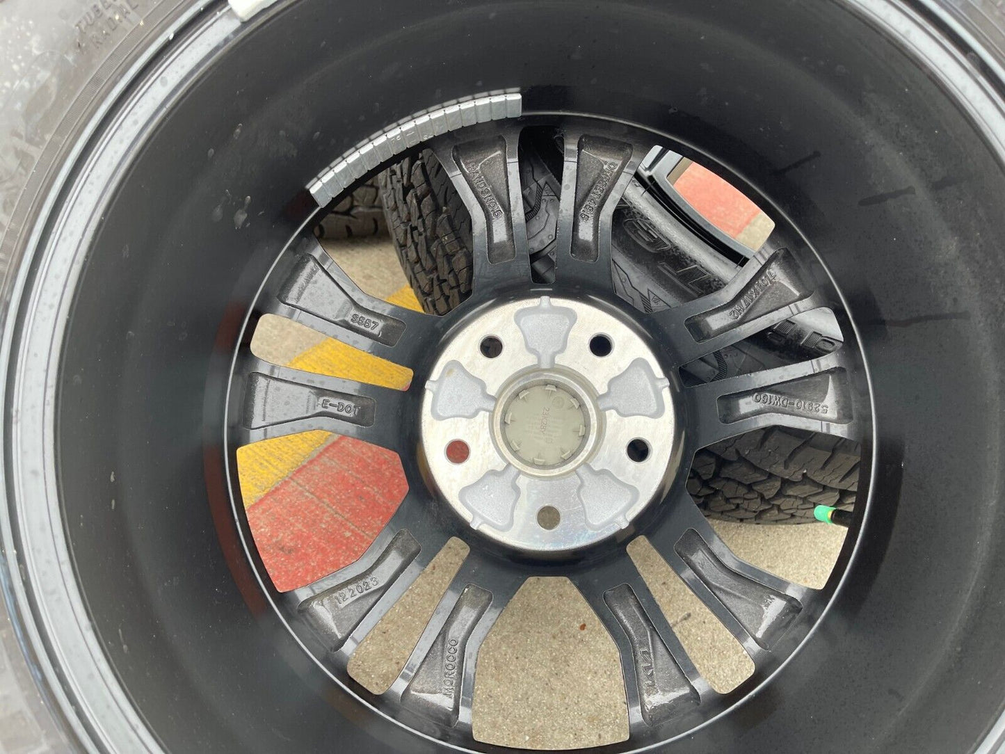 17" Kia Sorento X-PRO OEM wheels rims 74679 Telluride Sedona 2024 2025 NEW