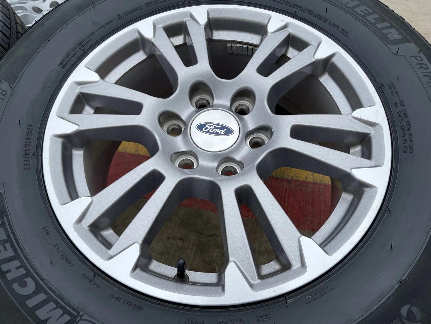18" Ford F-150 Expedition OEM rims wheels 10001 tires NEW MICHELIN