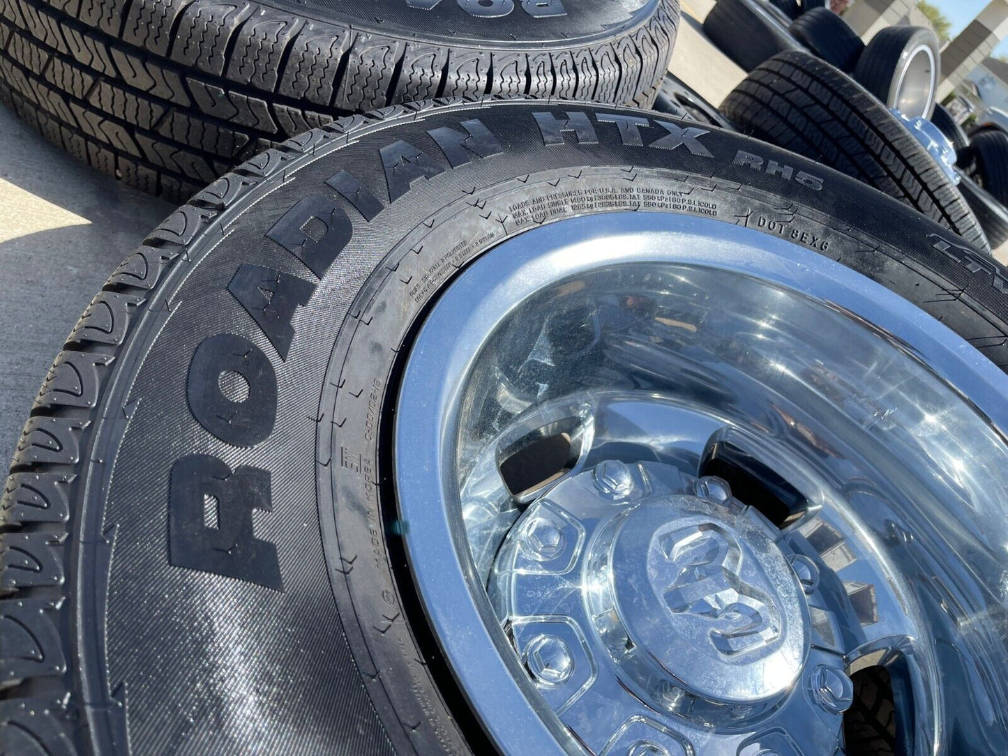 17" Dodge Ram 3500 Dually Laramie 8x200 wheels rims 2703 2704 OEM 2024 2025 NEW