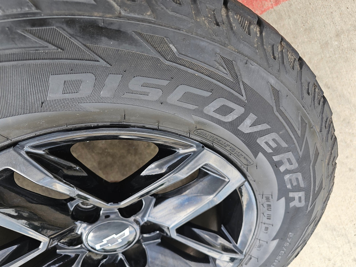 18" Chevy Silverado Tahoe Z71 ZR2 OEM 5911 wheels rims tires