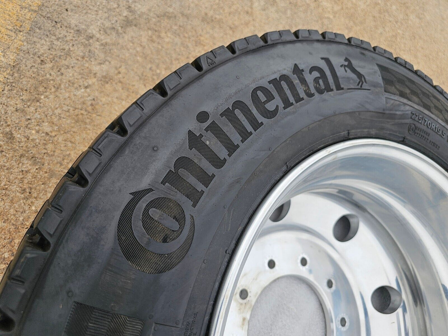 19.5" Ford F-450 Dually F-550 rim tire RAM 4500 OEM 10x225 REAR SPARE