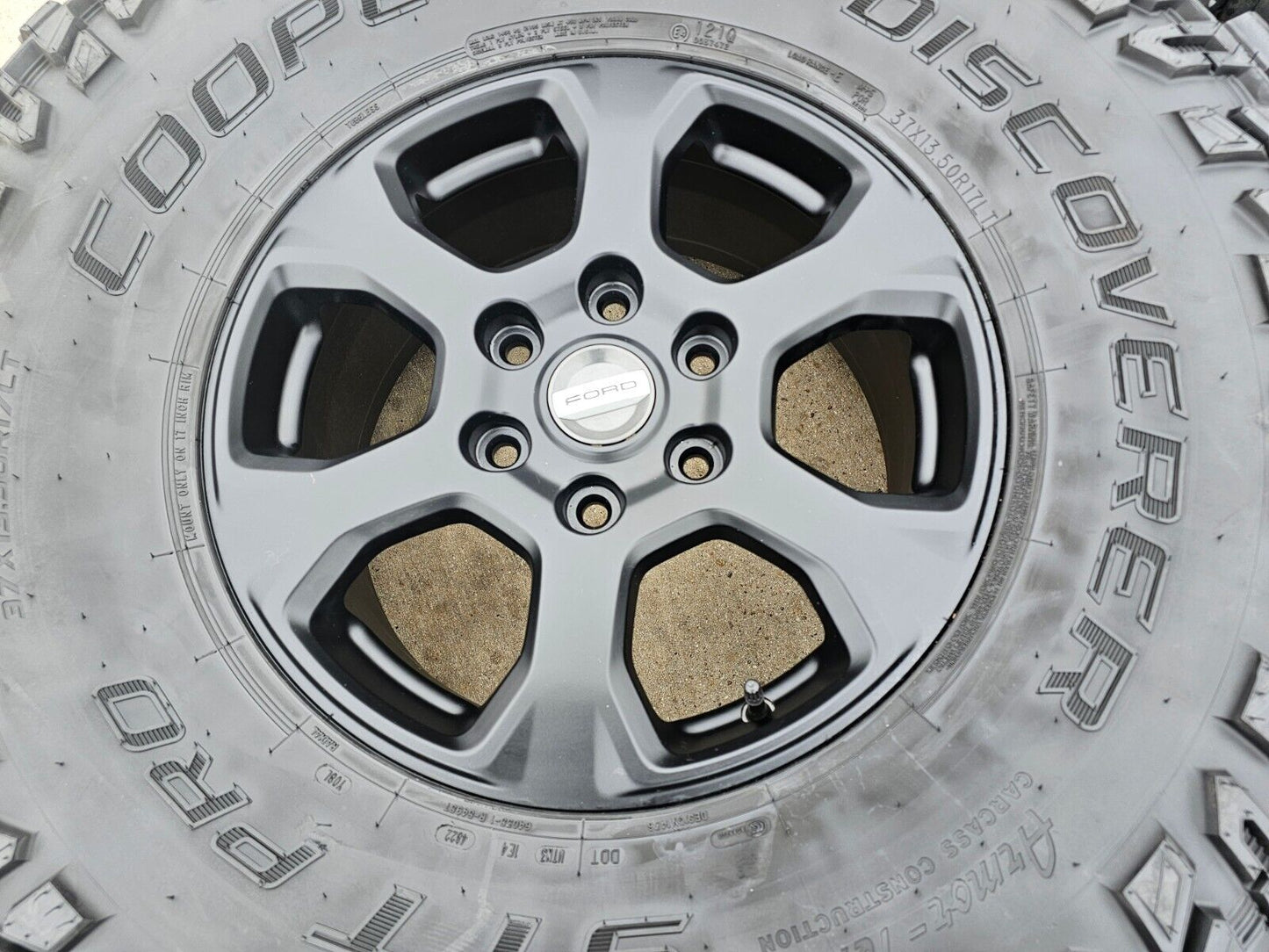 17" Ford Bronco SASQUACH wheels rims 10384 Ranger COOPER STT PRO 37"