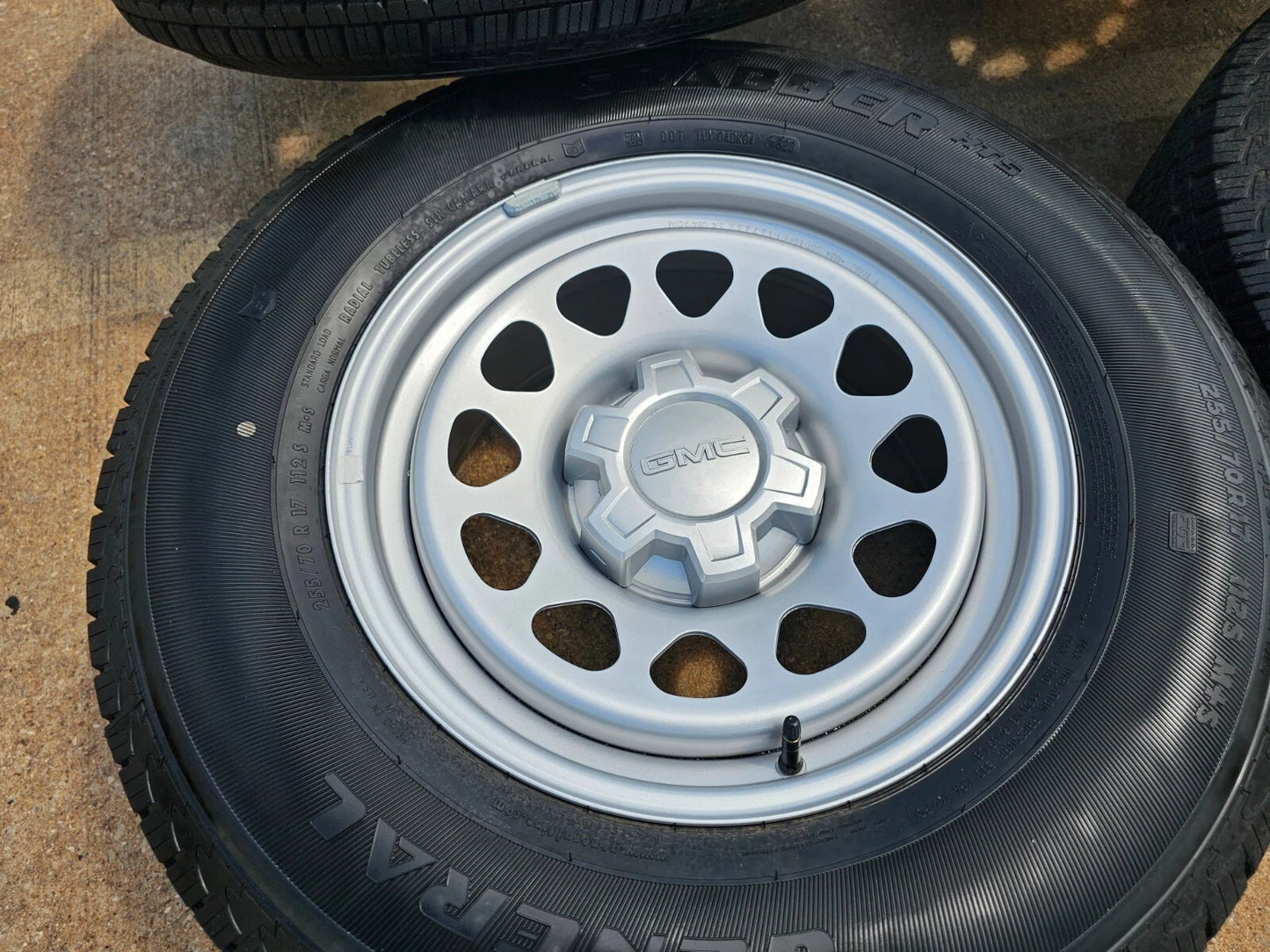17" GMC Sierra Chevy Silverado OEM wheels rims tires 8130 Yukon NEW