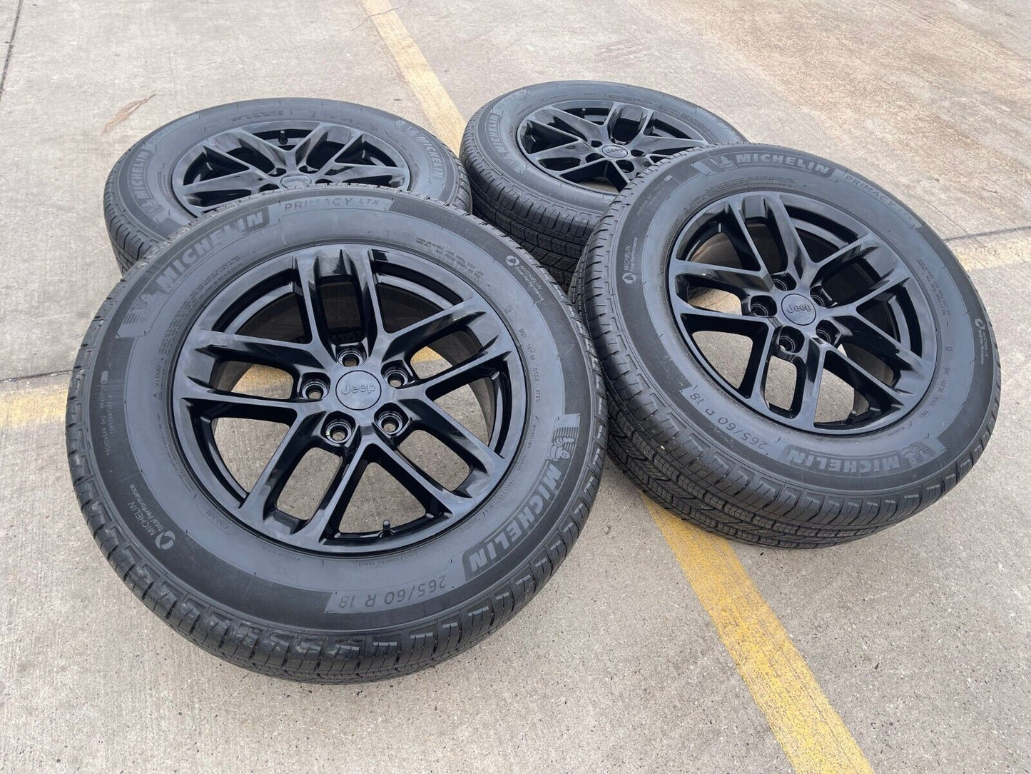 18" Jeep Grand Cherokee L OEM wheels rims 9286 Durango black 2023 2024 2025 NEW
