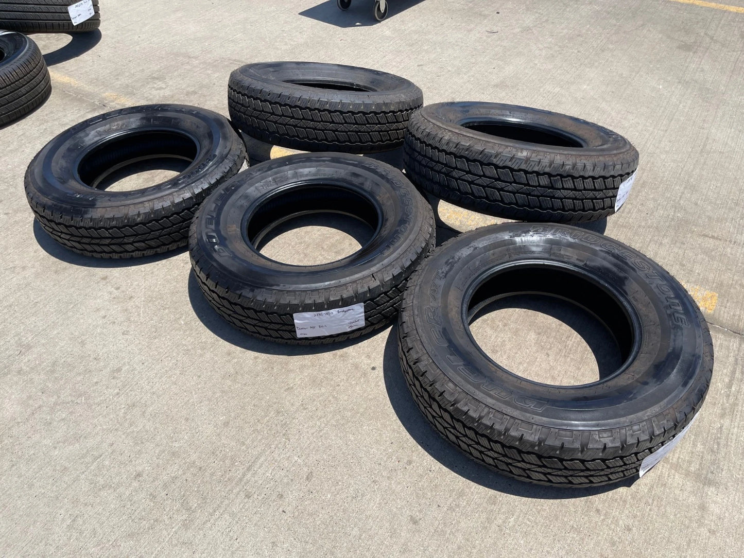 (5) 255/75/17 Bridgestone Dueler A/T tires Jeep Wrangler Ford Bronco