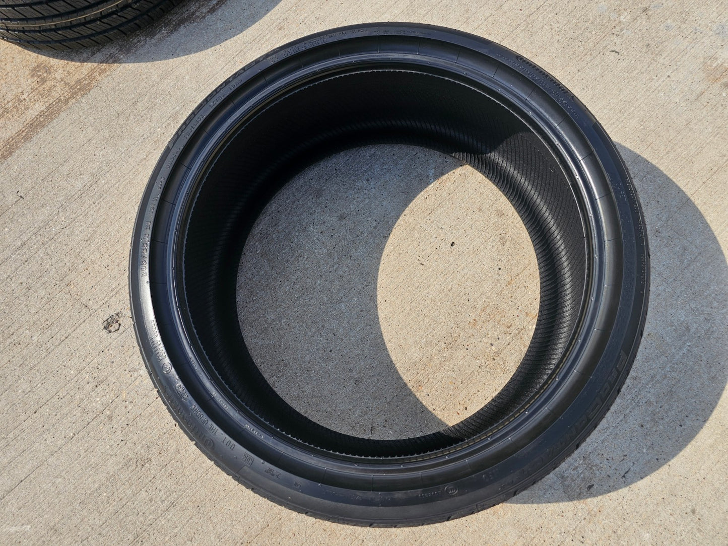 (1) 265/35/21 Continental Pro Contact RX tire XL 101H NEW