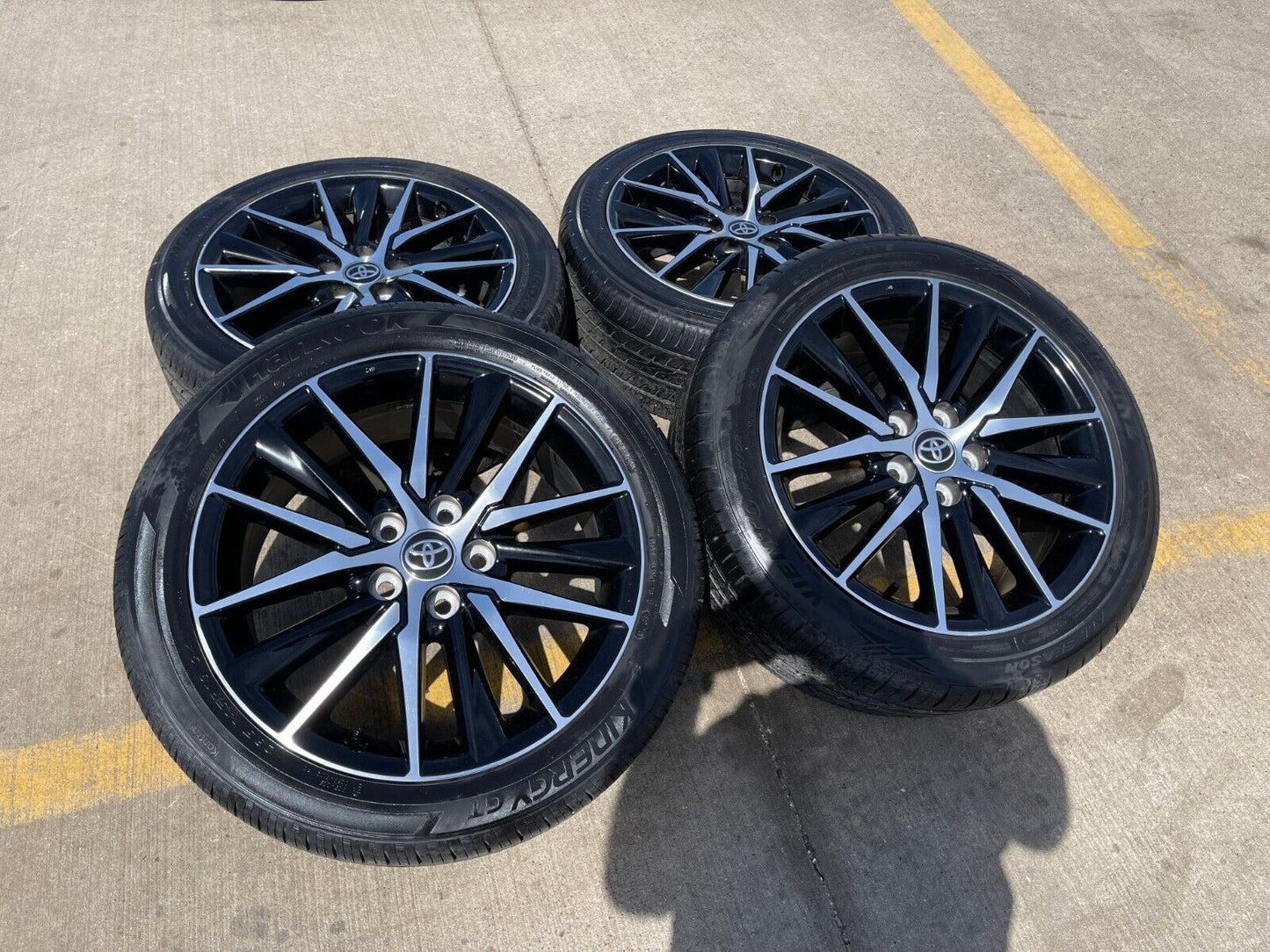18" Toyota Camry OEM wheels rims 18036 69133 CHR Avalon 2021 2022 2023 2024 2025