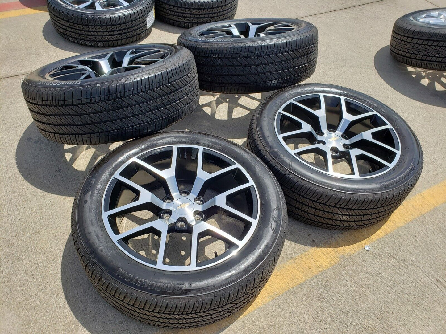 22" GMC Yukon Chevy Tahoe OEM replica wheels rims 5698 tires