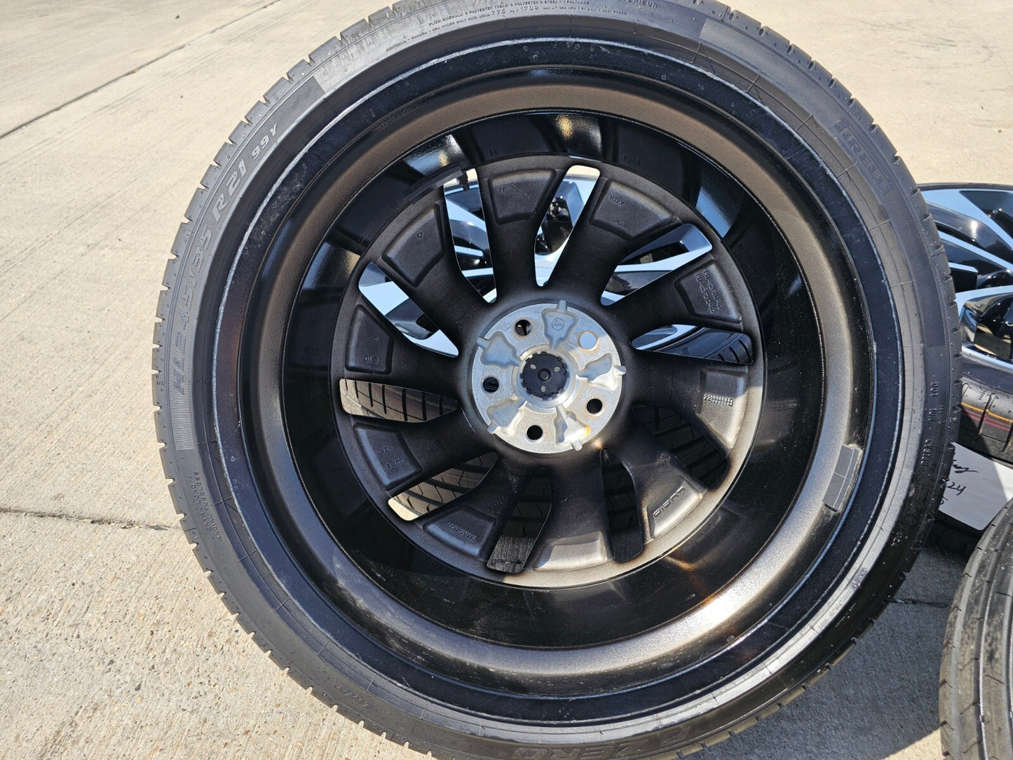 21" Lucid Air OEM Grand Touring black wheels rims tires 2023 2024 2025 2026 NEW
