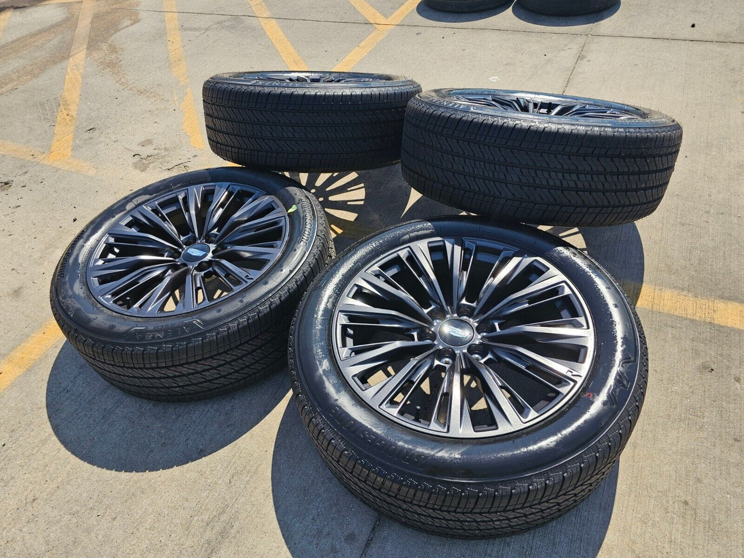 22" Cadillac Escalade V V600 Platinum OEM ORIGINAL wheels rims 2024 2025 NEW