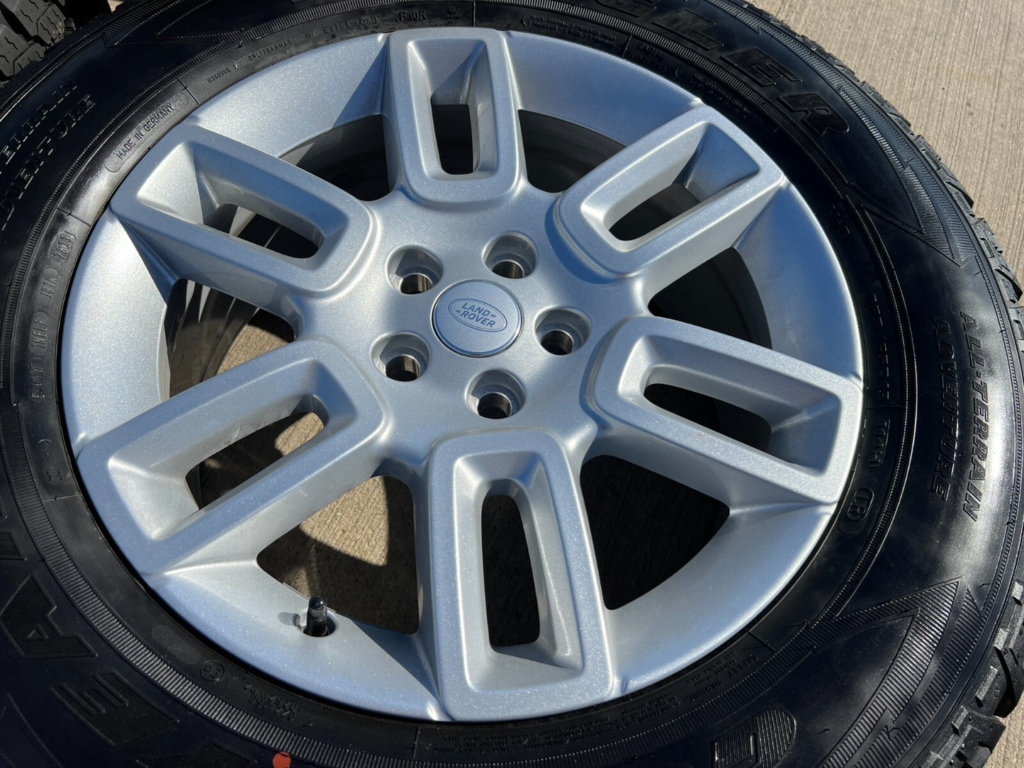 19" Land Rover DEFENDER Range Rover OEM wheels rims 72350 A/T 2023 2024 2025 NEW