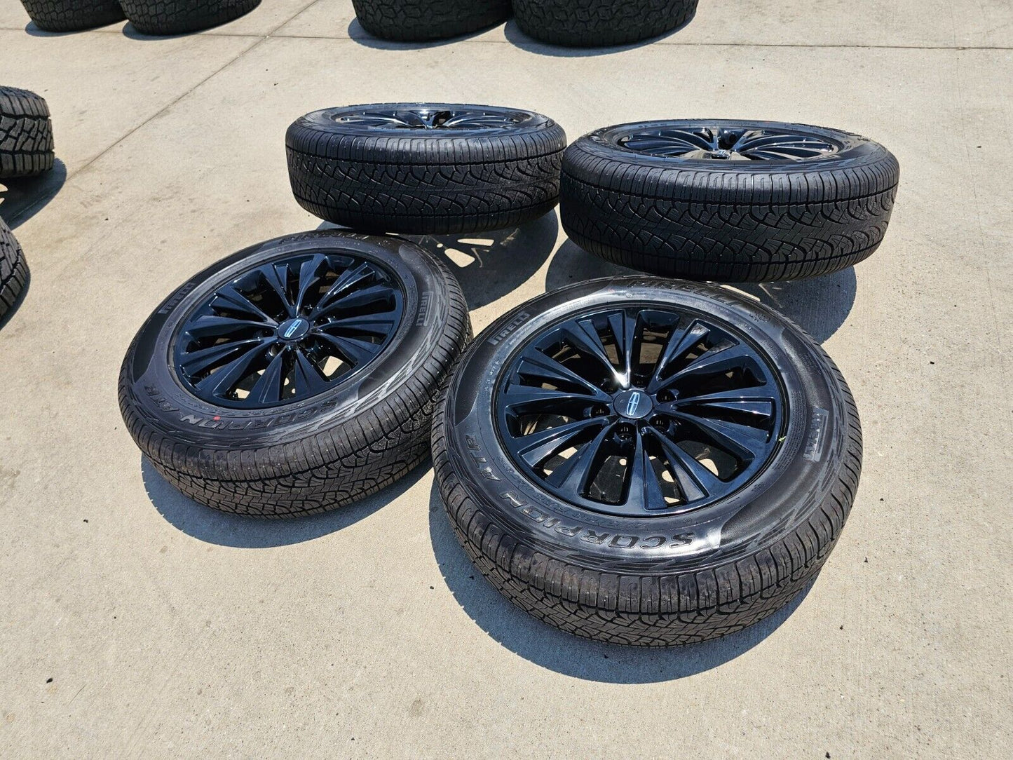 20" Lincoln Navigator OEM rims wheels 10024 tires 2015 2016 2017 2018 2020 2021