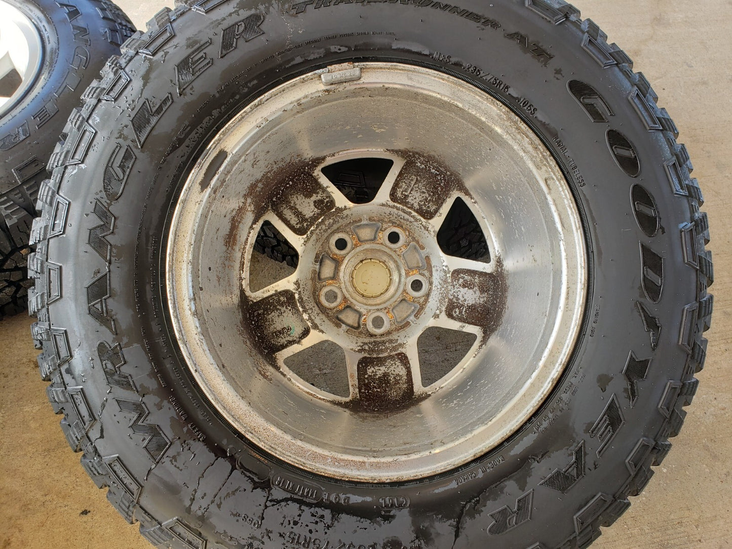 15" Jeep Wrangler OEM wheels rims 9050 1997 1998 1999 2000 2001 NEW A/T tires