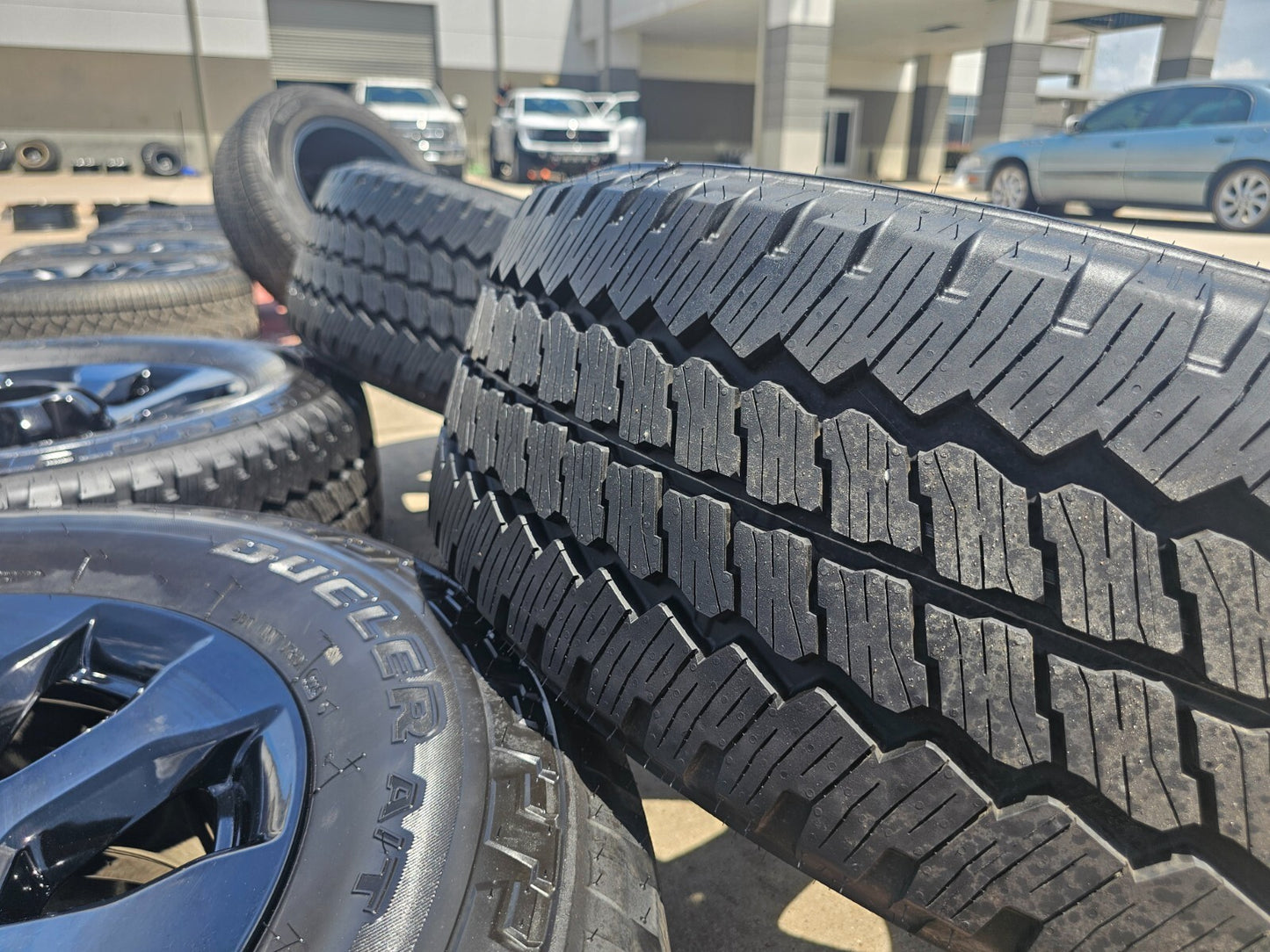 20" Ford F-250 F-350 Tremor OEM Black 10101 rims wheels tires NEW