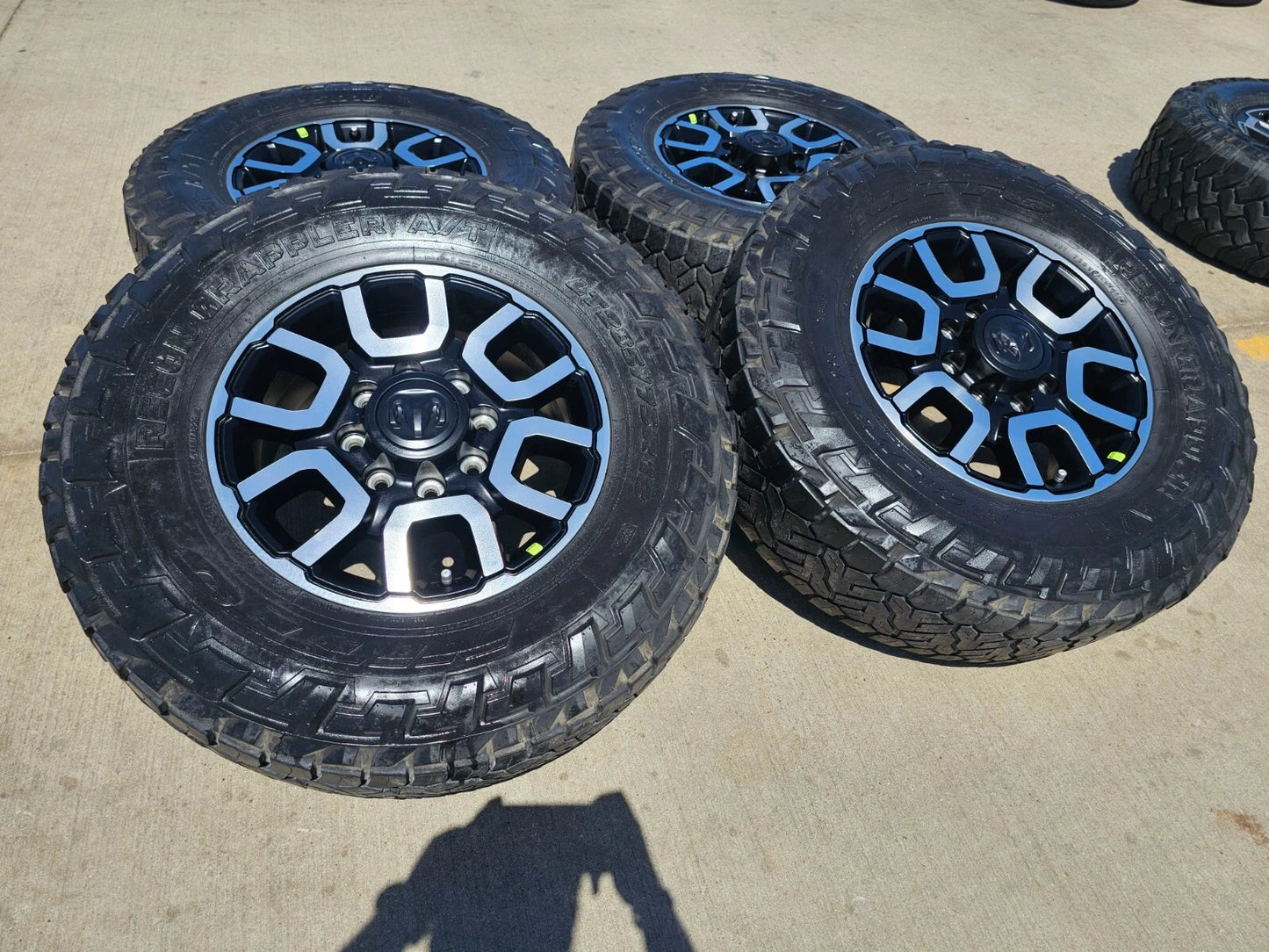 18" Ram 2500 3500 LARAMIE OEM wheels rims 2694 tires 35" NITTO