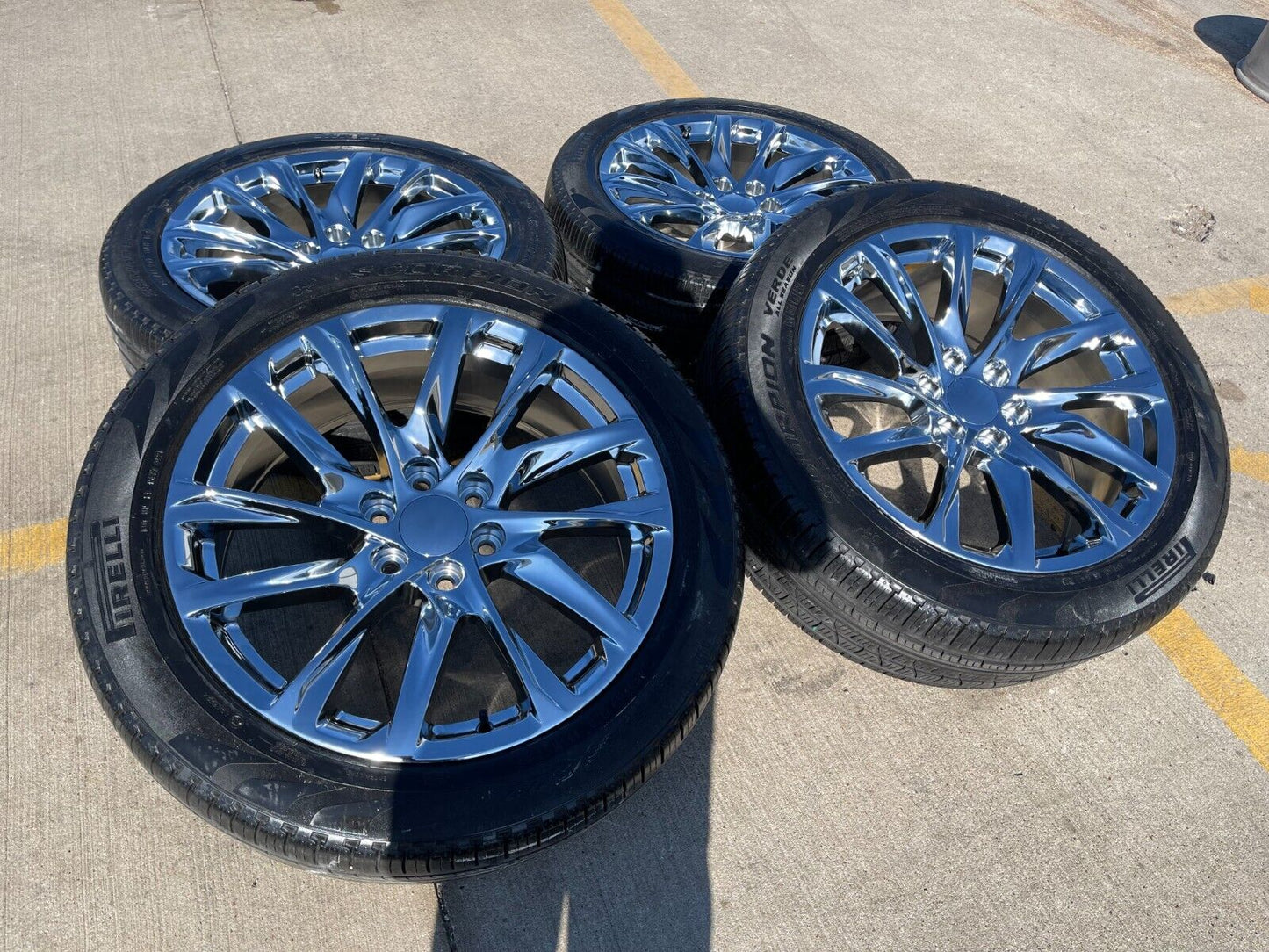 22" Cadillac Escalade Chevy Tahoe OEM Replica 95027 Chrome wheels rims 2023 2024