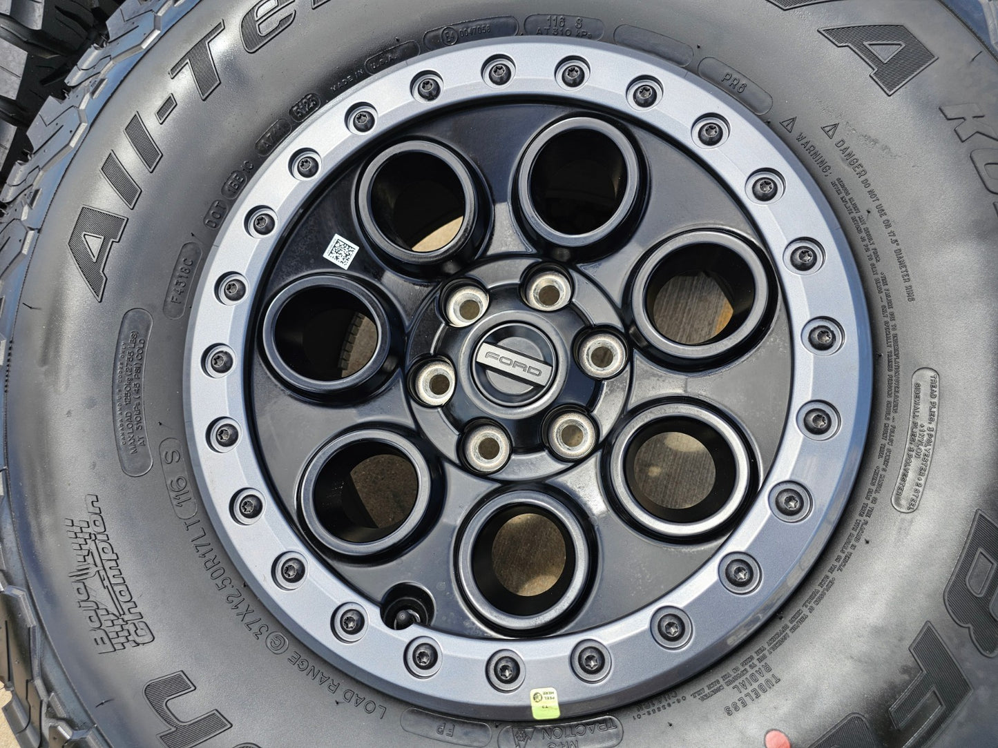 17" Ford F-150 Raptor OEM BEADLOCK rims wheels BFG KO2 37" tires NEW