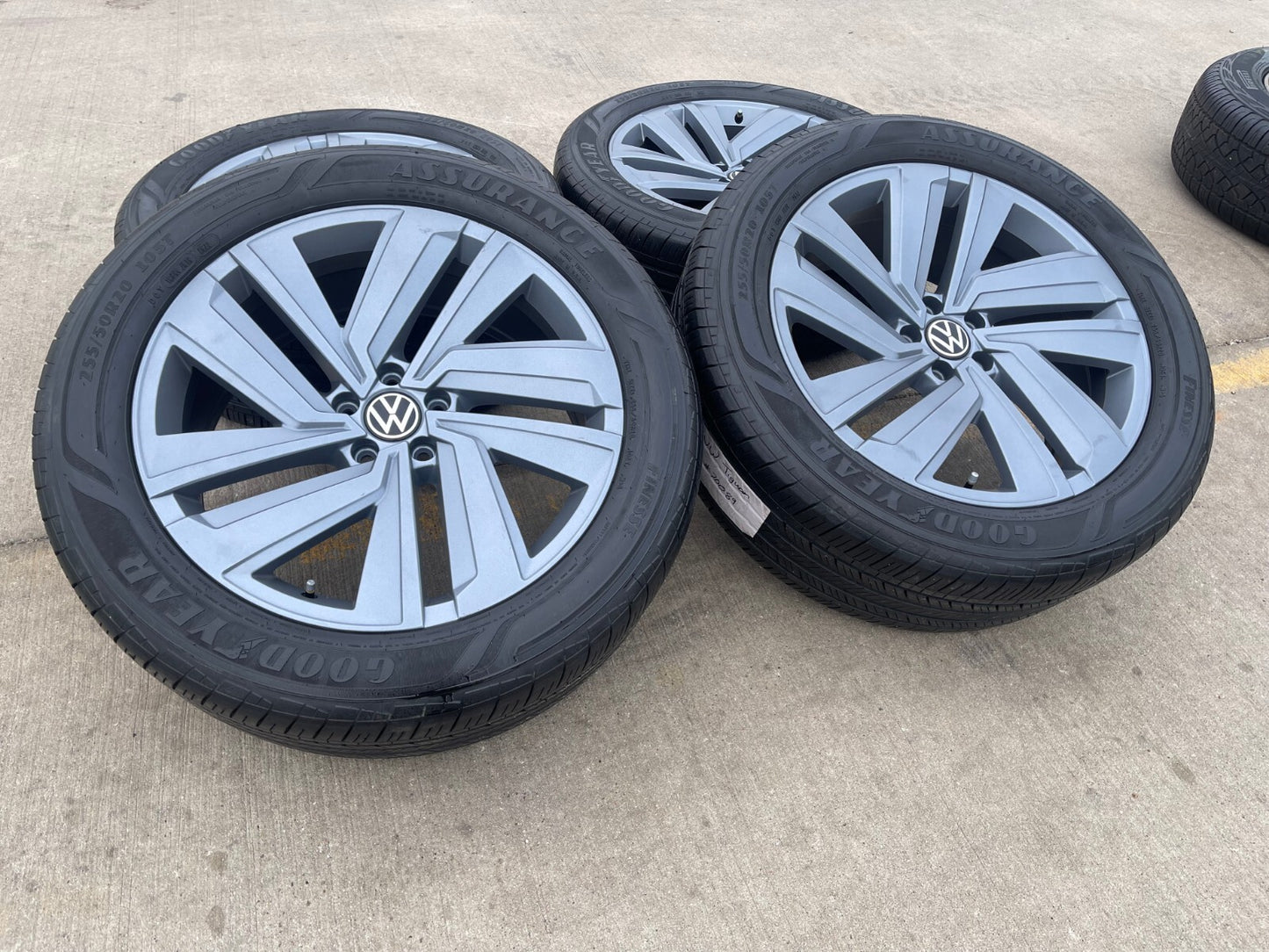 20" VW Atlas OEM wheels rims 70076 96854 Audi Q7 2019 2020 2021 2022 2023 2024