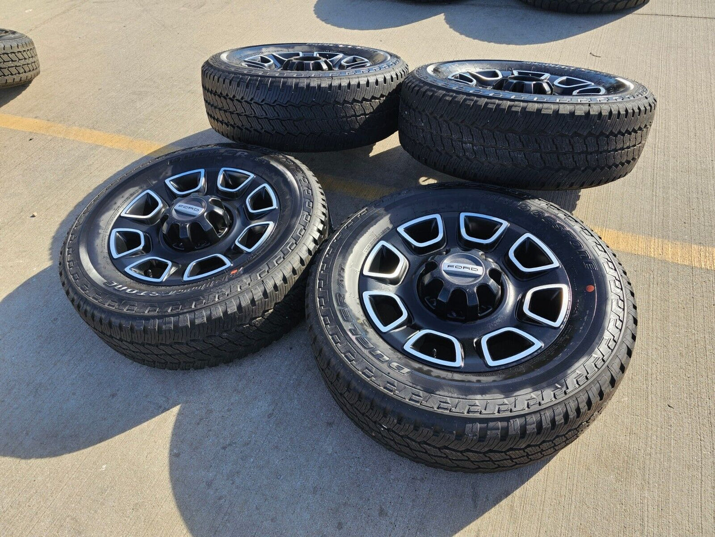 20" Ford F-250 F-350 OEM Lariat Platinum wheels rims 10486 tires 2024 2025 NEW