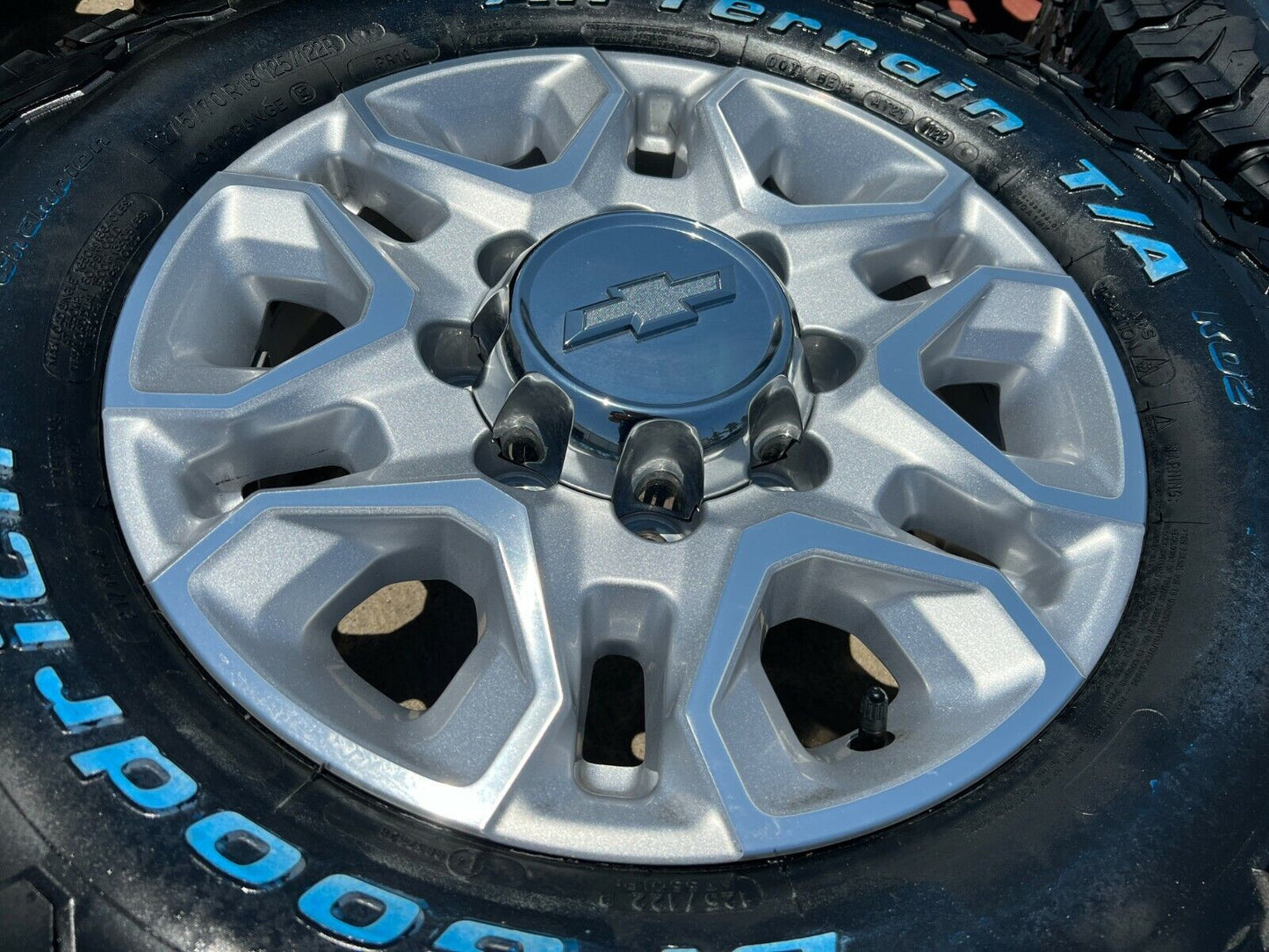 18" Chevy Silverado Trail Boss 2500 3500 OEM 5959 wheels rims 2024 2025 NEW BFG