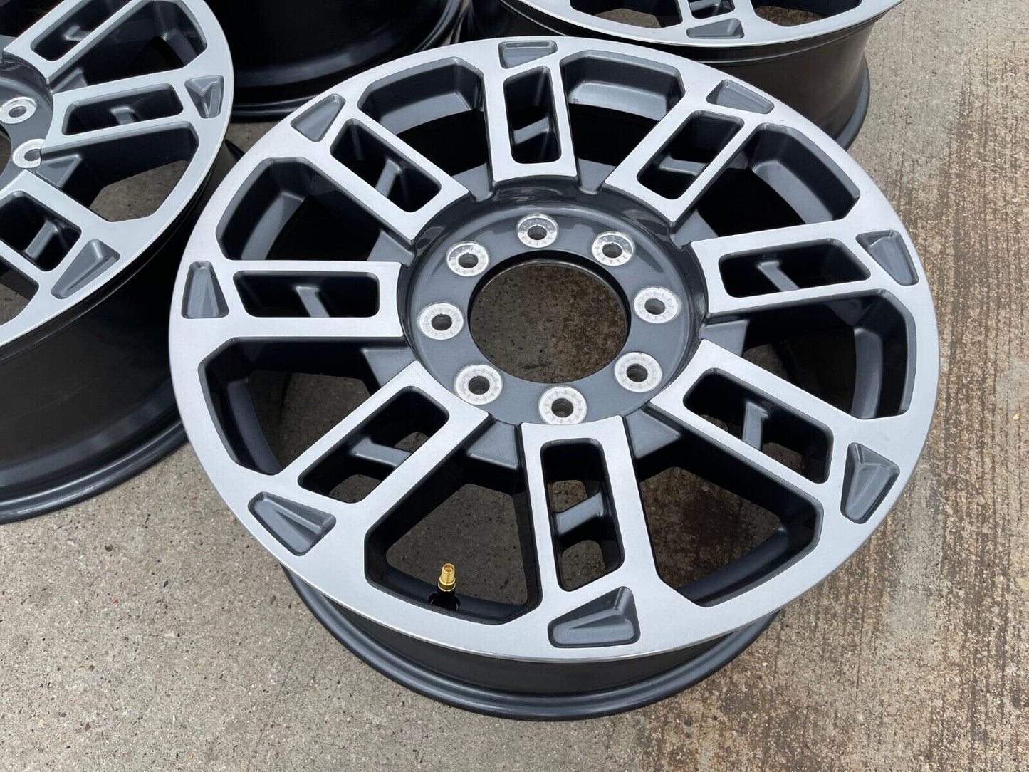 20" Ford F-250 F-350 OEM LIMITED Platinum wheels 10302 10483 rims 2024 2025 NEW