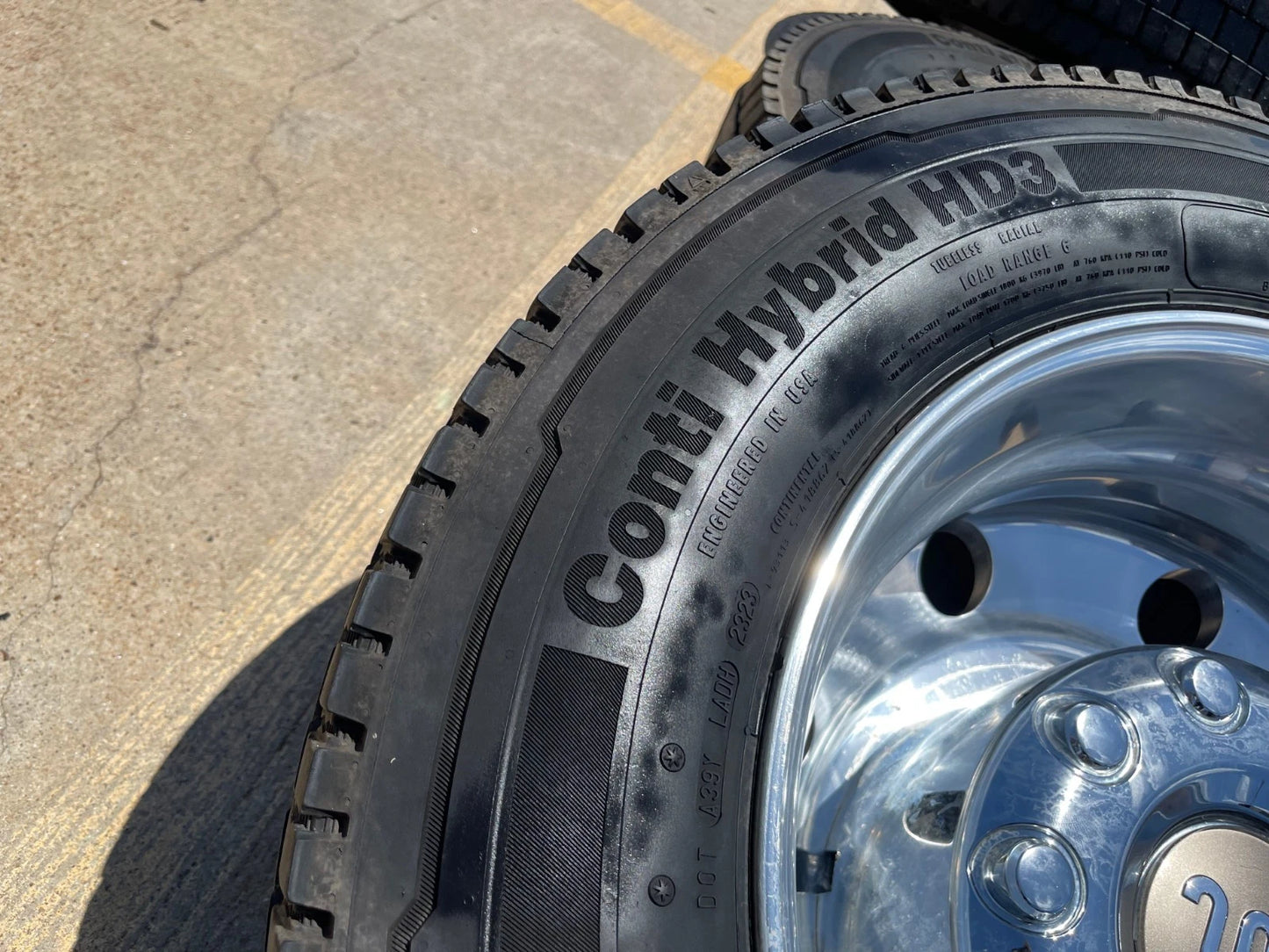 19.5" Ford F-450 Dually F-550 rims wheels RAM 4500 OEM 10x225 CONTINENTAL HD3
