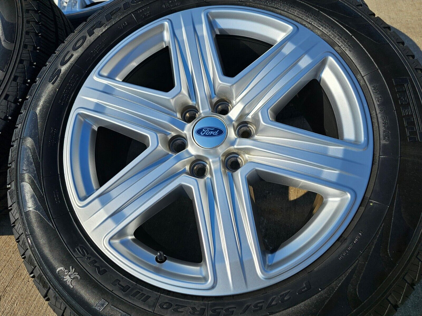 20" Ford Expedition F-150 OEM rims wheels 10143 tires