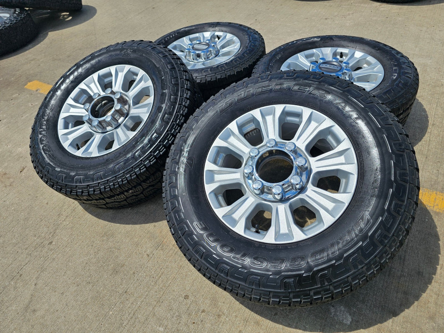18" Ford F-250 F-350 OEM Lariat 10097 rims wheels 2021 2022 2023 2024 2025