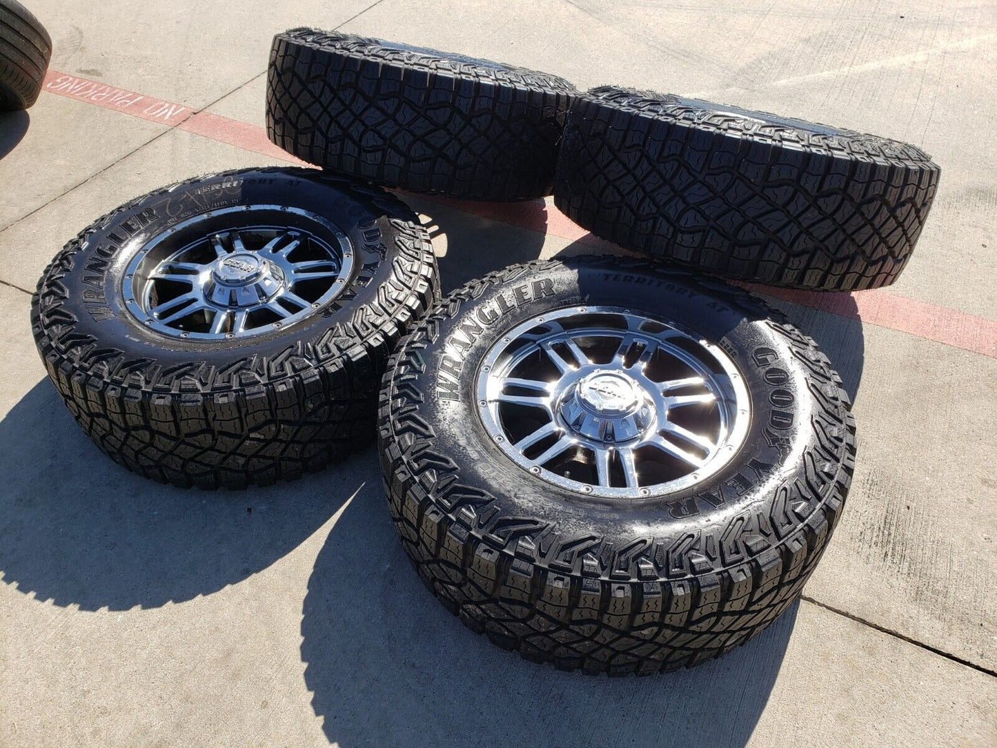 18x9 GEAR 737 wheels rims tires Ford F-150 Chevy RAM 1500 Tacoma 6x139 6x135