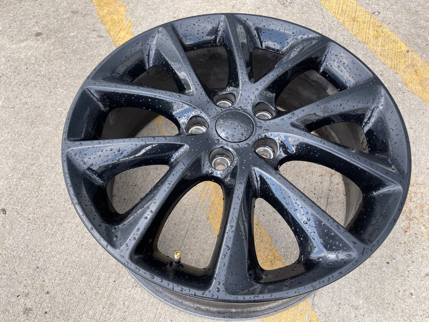 20" Dodge Durango Jeep Grand Cherokee OEM wheel rim 2496