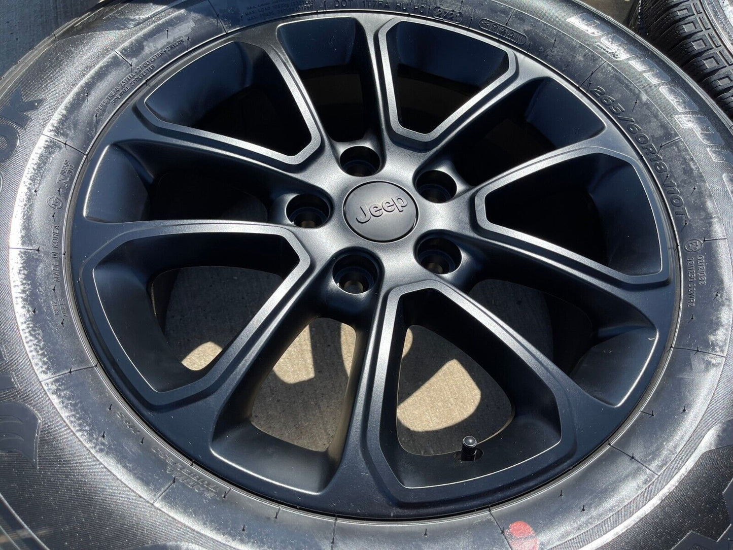 18" Jeep Grand Cherokee OEM 9136 wheels rims 2019 2020 2021 2022 2023 2024 2025