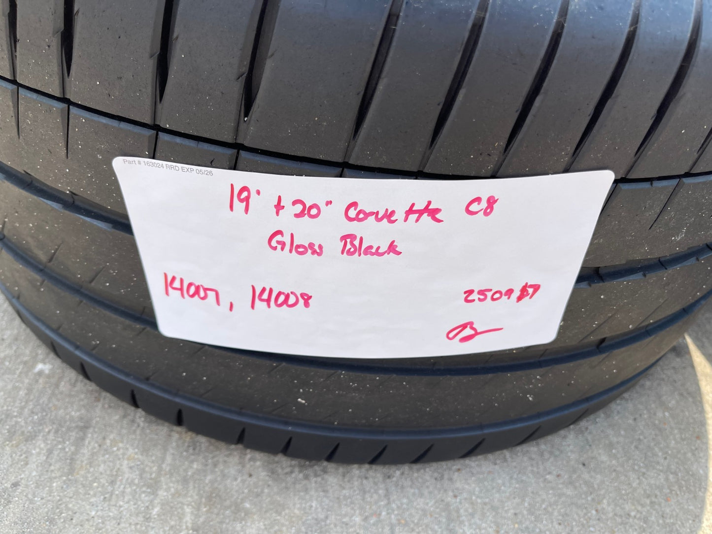 19" + 20" Chevy Corvette C8 OEM 14007 14008 wheels rims BLACK TPMS MICHELIN
