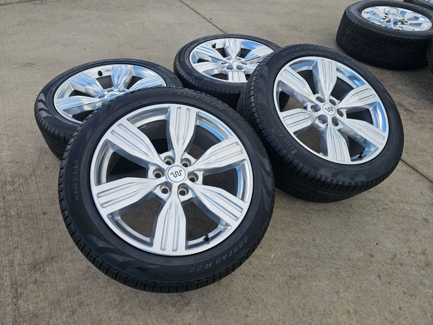 22" Ford F-150 King Ranch LIMITED OEM rims wheels 10442 Expedition tires NEW