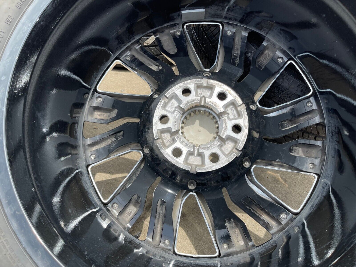 22" Chevy Tahoe Suburban OEM 5907 5901 wheels rims Silverado tires