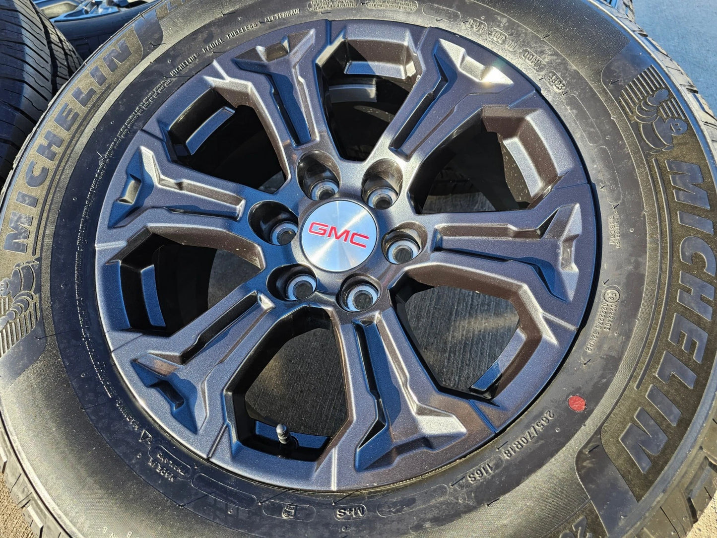 18" GMC Sierra Canyon Chevy Tahoe Colorado OEM 5910 wheels rims 2024 2025 NEW