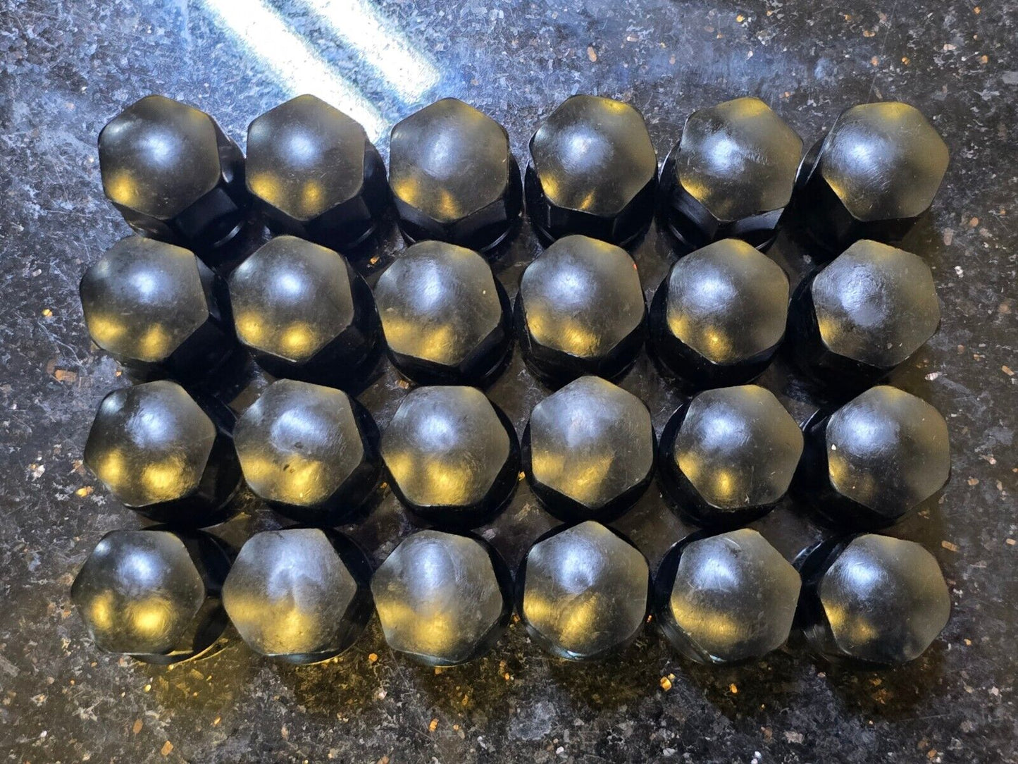 (20) OEM 14x1.5 Dodge RAM 1500 Charger Challenger SRT lug nuts lugs black OE
