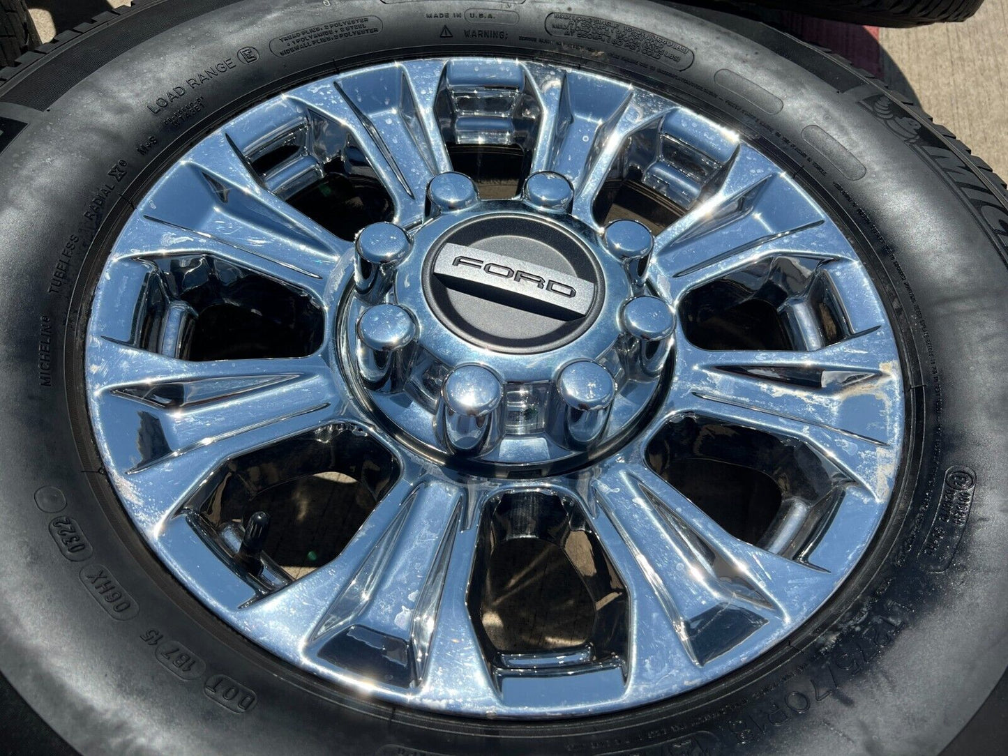 18" Ford F-250 F-350 OEM rims wheels 10097 tires CHROME