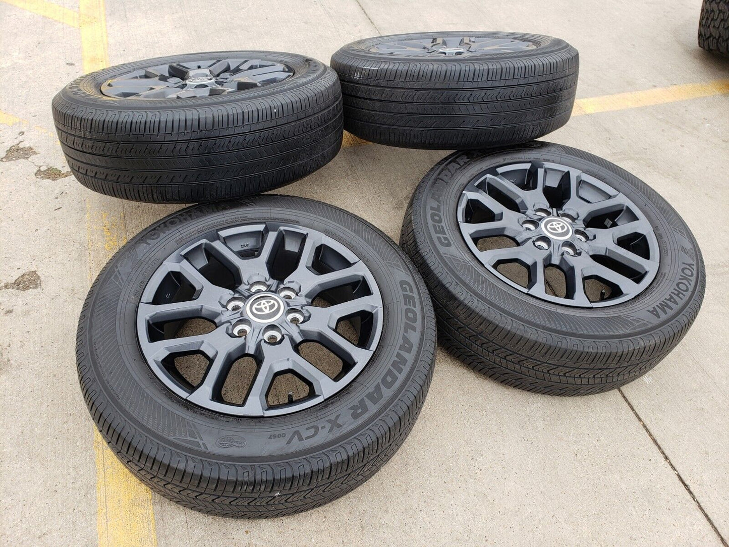 20" Toyota Tundra TSS TRD OEM wheels rims 95359 75277 Sequoia 2022 2023 2024