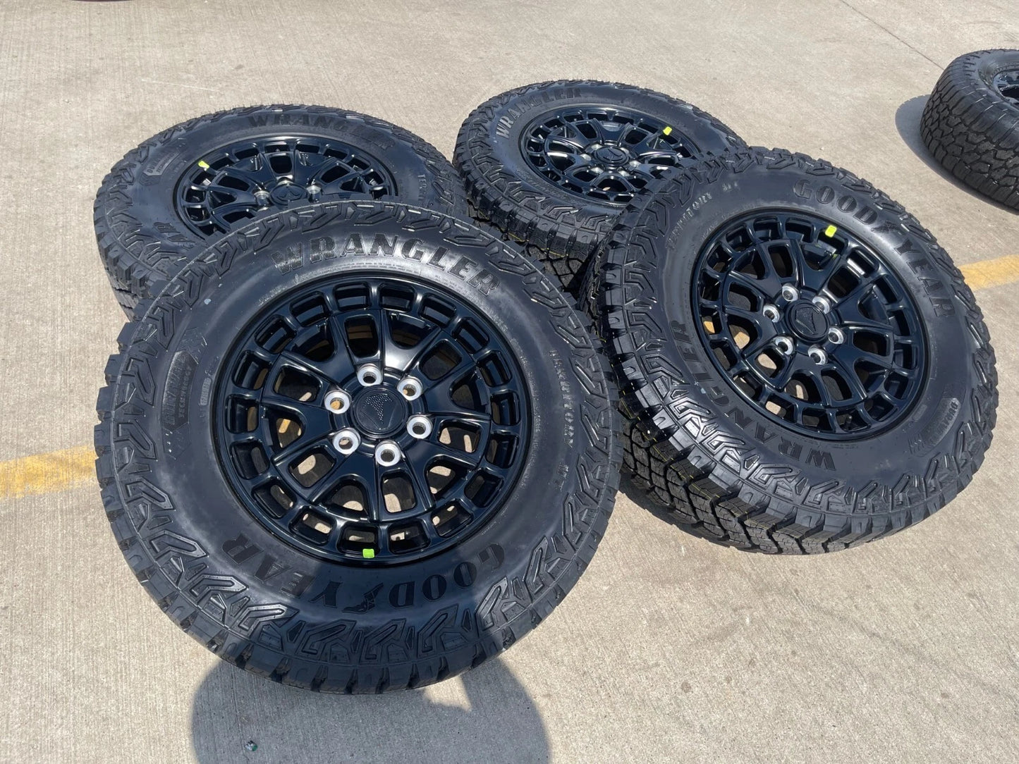18" Toyota Tundra TSS T FORCE TRD OEM black wheels rims Sequoia 2024 2025 NEW