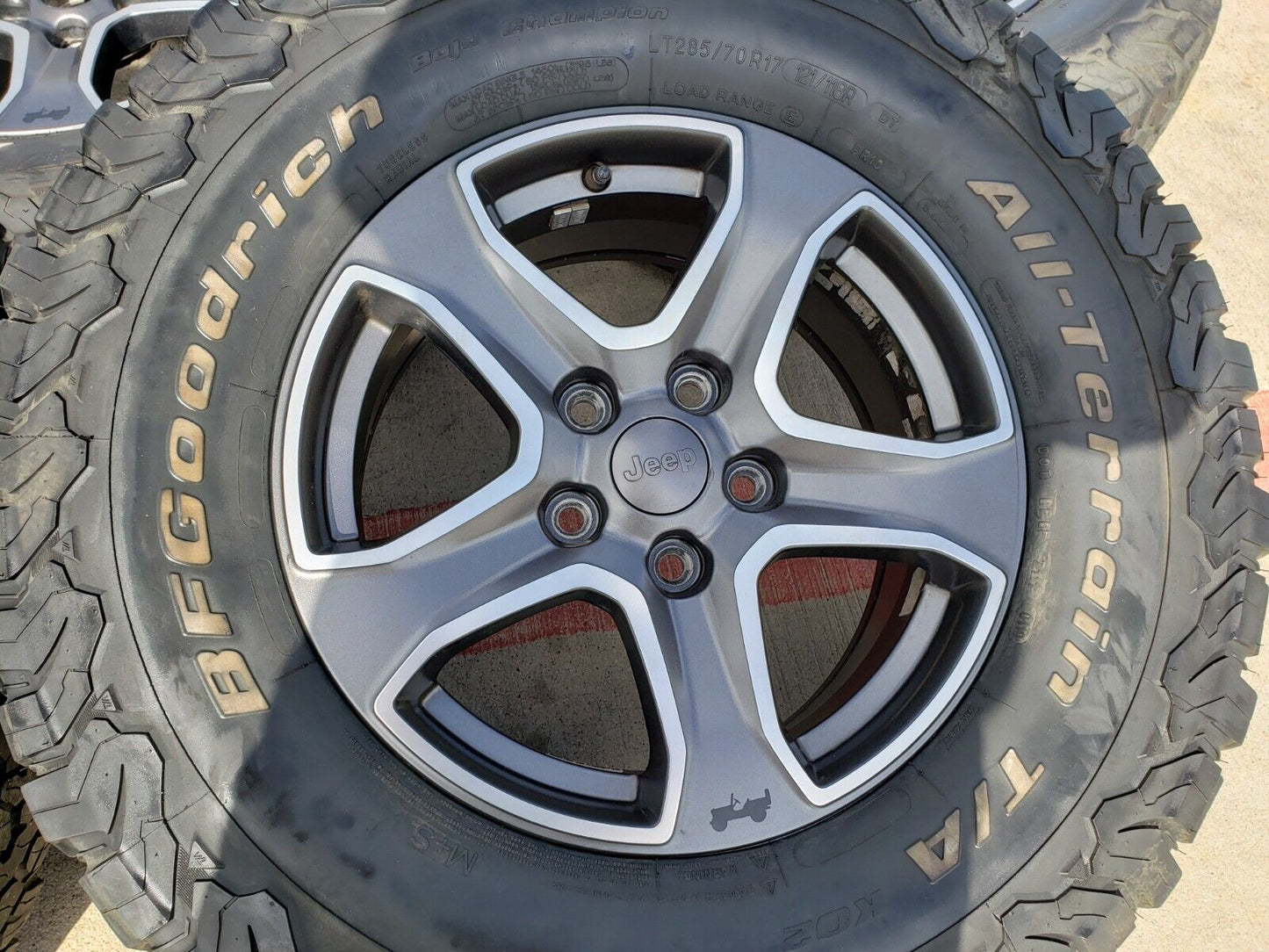 17" Jeep Wrangler Rubicon OEM wheels rims 9217 Gladiator 2020 2021 2022 2023 BFG