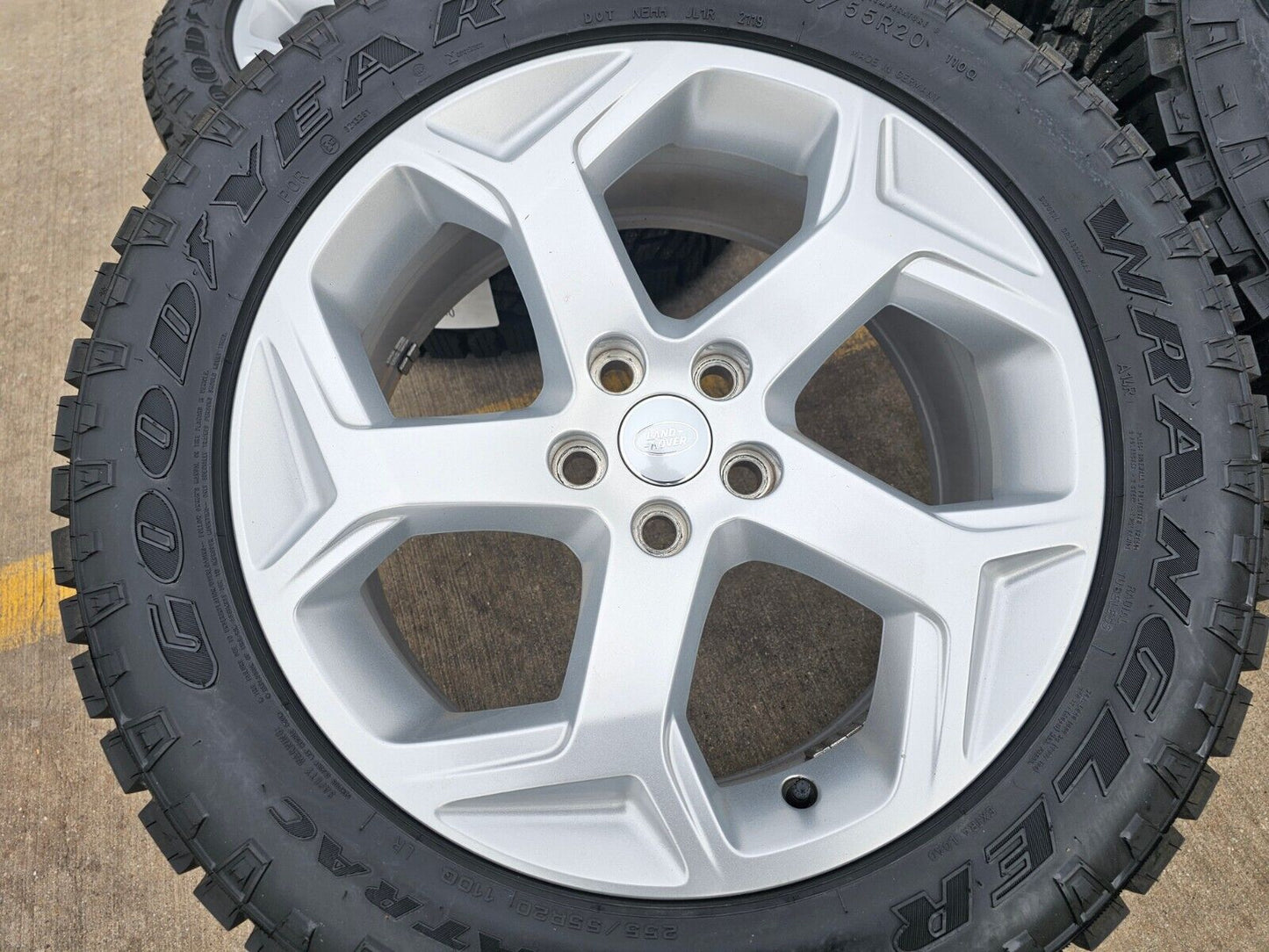 20" Range Land Rover OEM 72310 wheels rims A/T tires DURATRAC