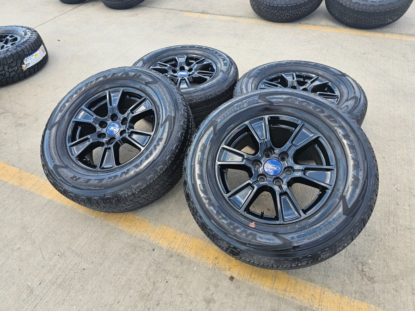 18" Ford F-150 Expedition OEM Black rims wheels 3998 tires