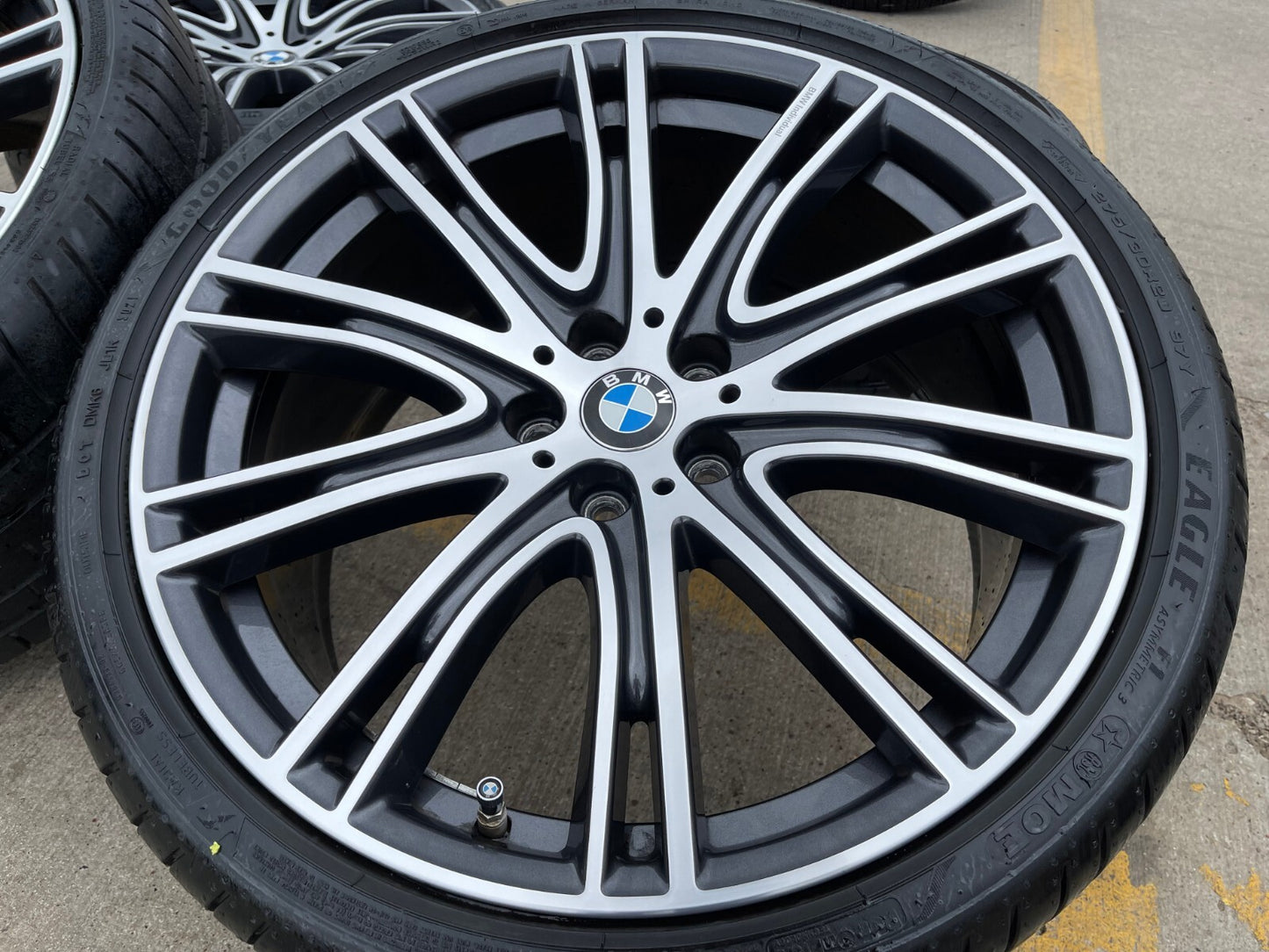 20" BMW OEM 530i M550i 5 Series wheels rims 86336 86340 tires