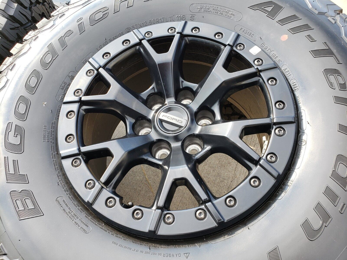 17" Ford F-150 Raptor R OEM BEADLOCK 10460 rims wheels 37" tires BFG NEW