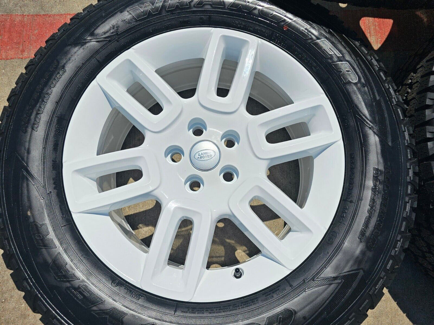 19" Land Rover DEFENDER Range Rover OEM wheels rims WHITE 72350 2023 2024 NEW