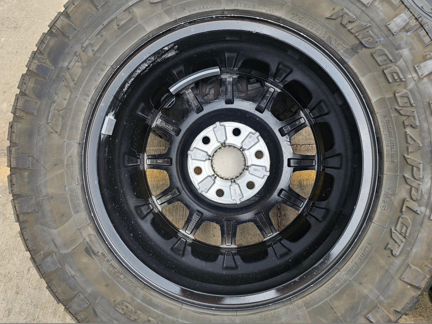 (4) 18" AEV SALTA GMC Sierra AT4X Chevy Silverado OEM rims wheels 2023 2024 2025