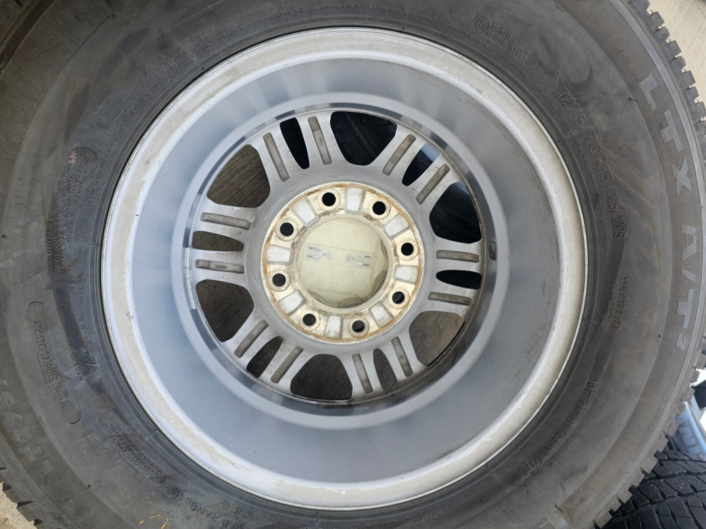 18" GMC Sierra AT4X Chevy Silverado 2500 3500 OEM 5949 wheels rims MICHELIN