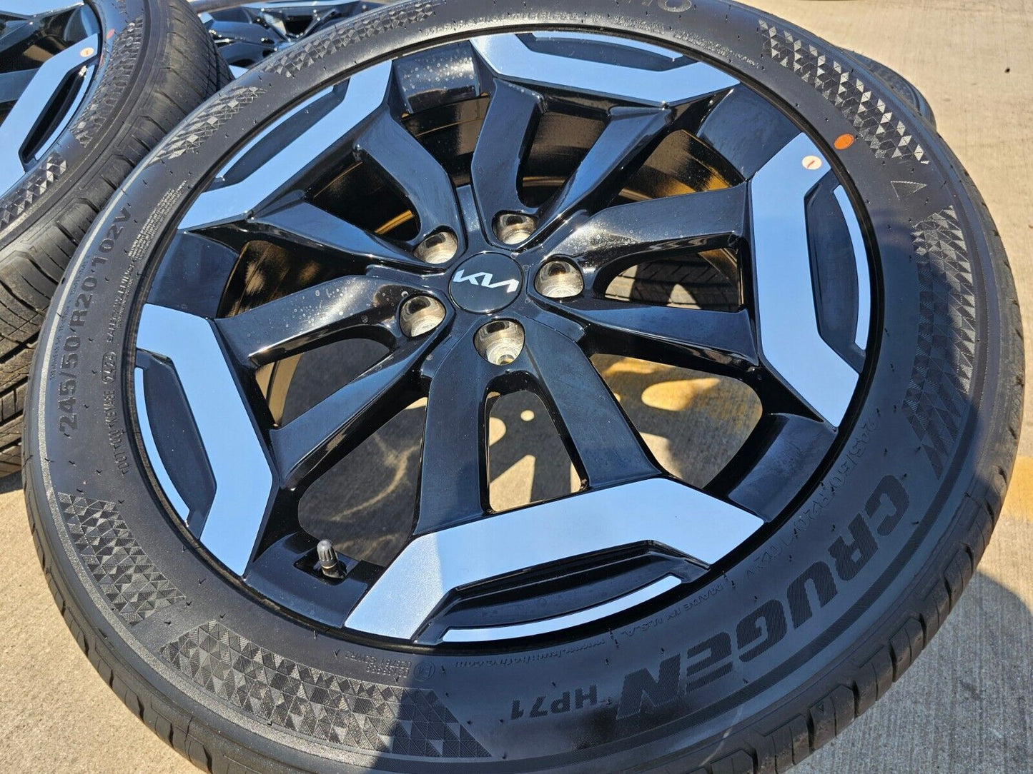 20" Kia Telluride X-PRO OEM 74716 wheels rims tires Sedona 2023 2024 2025 NEW