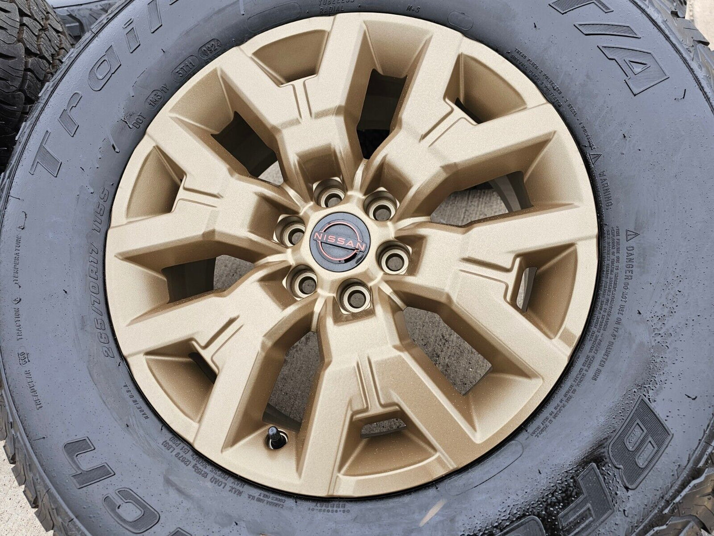 17" Nissan Frontier OEM BRONZE Desert Runner 62832 wheels rims 2024 2025 NEW