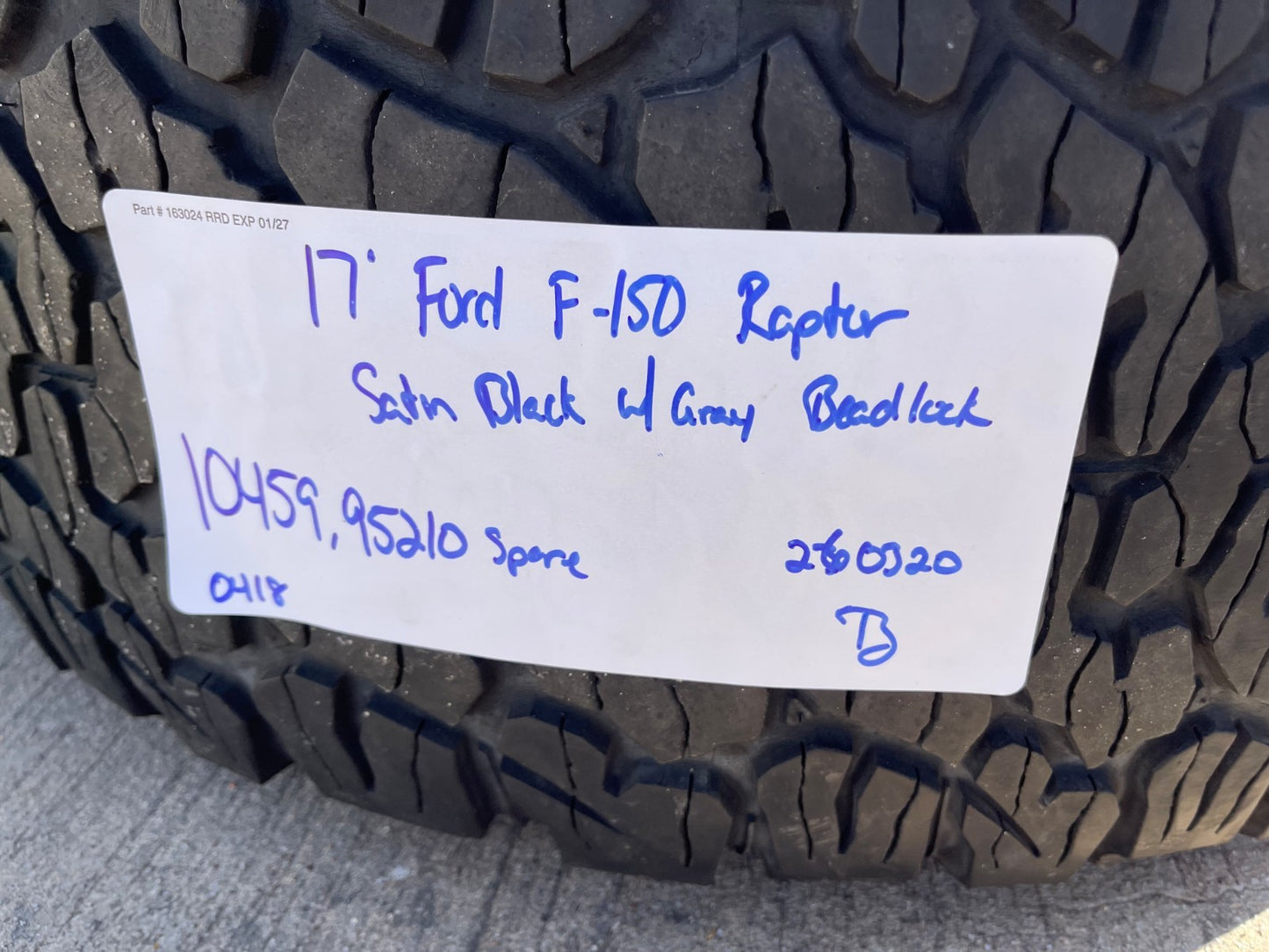 (1) 17" Ford F-150 Raptor OEM BEADLOCK rim wheel 10459 95210 BFG 35" DISCOUNTED